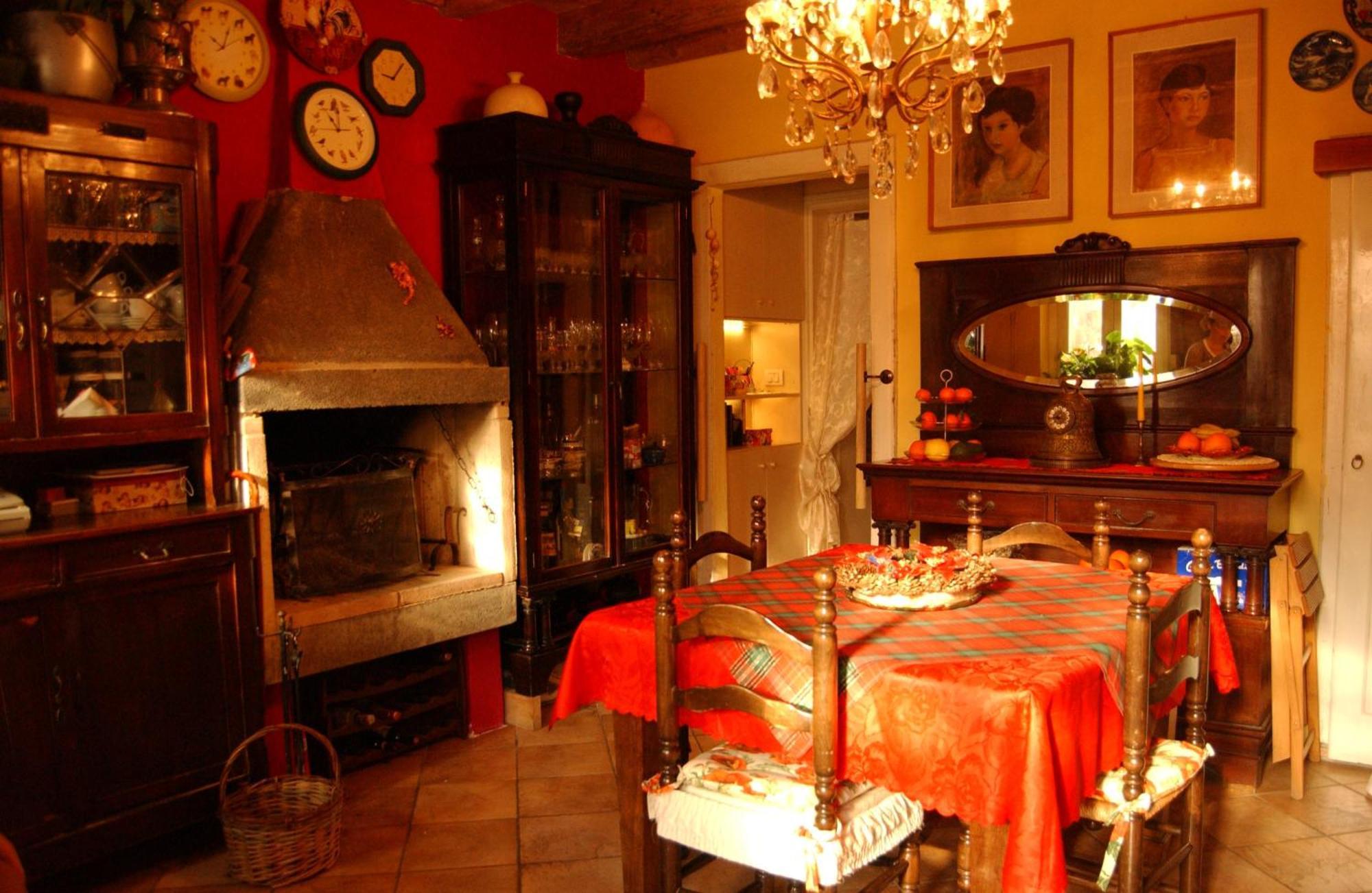 Bed and Breakfast A Casa Di Susi Castelnuovo del Garda Exterior foto