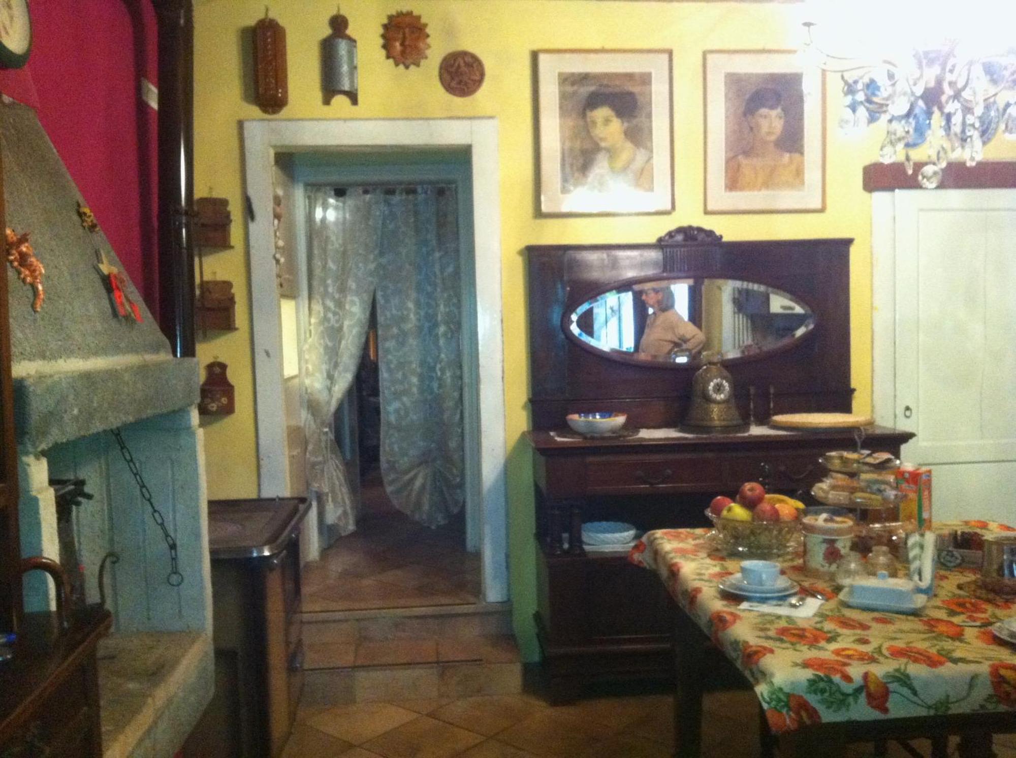 Bed and Breakfast A Casa Di Susi Castelnuovo del Garda Habitación foto